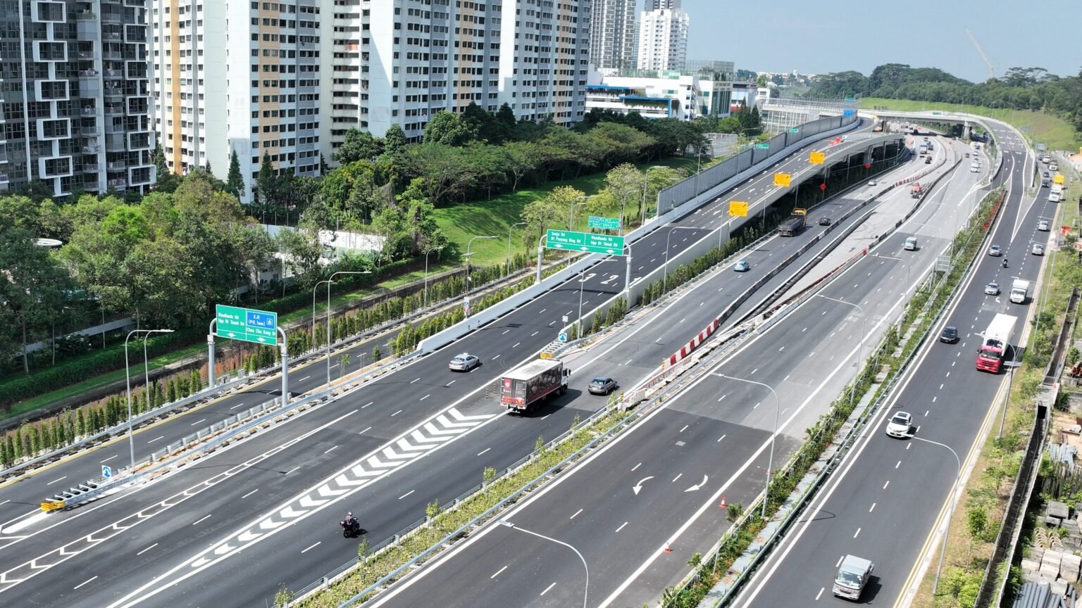 ER529 - SENJA/KRANJI EXPRESSWAY (KJE) INTERCHANGE, SINGAPORE