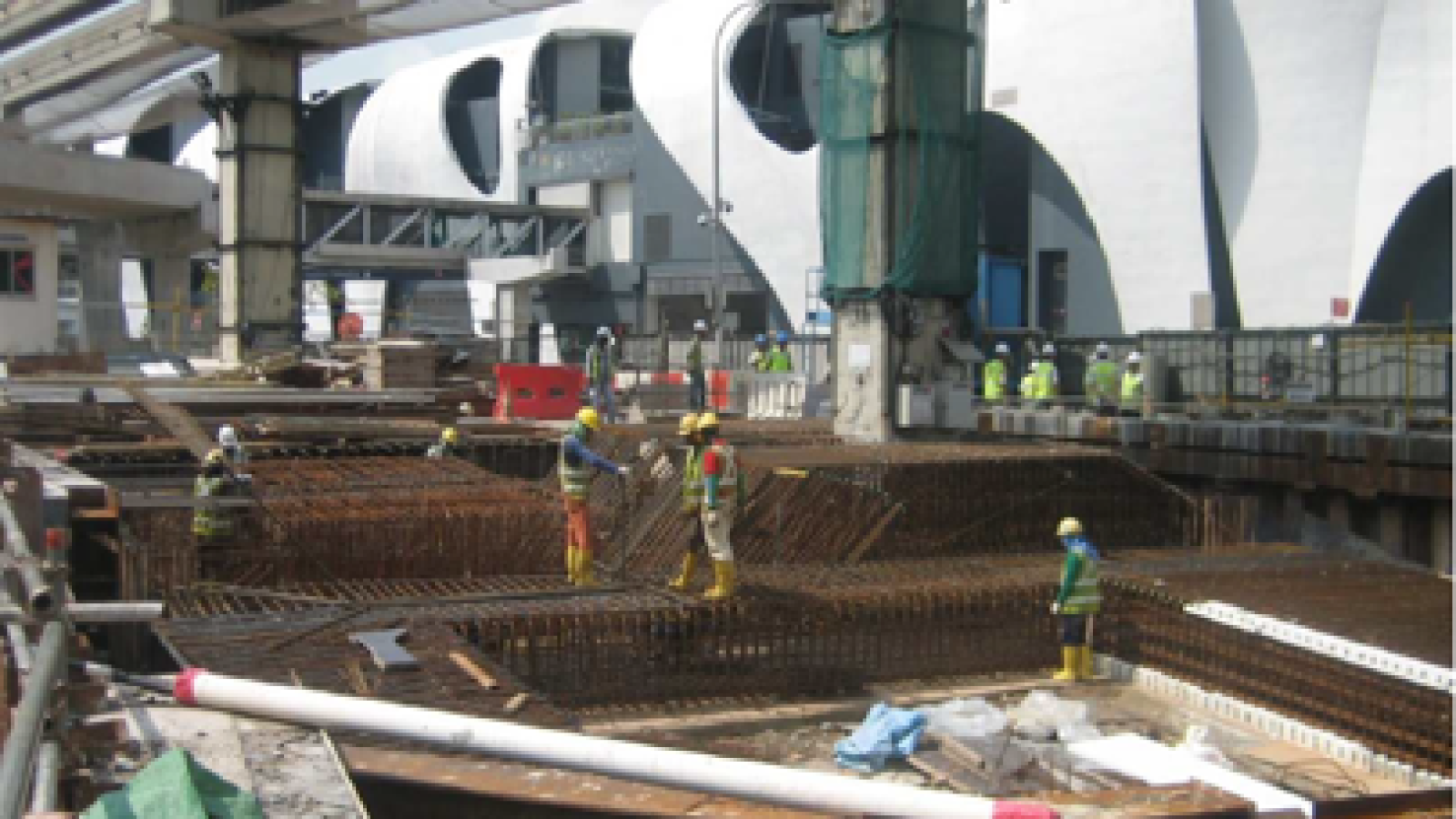 CONSTRUCTION OF SENTOSA GATEWAY TUNNEL ALONG SENTOSA GATEWAY2